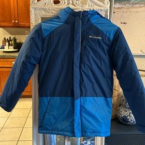 Columbia Boys ski jacket. Worn once. In excellent condition.Navy with turquoise